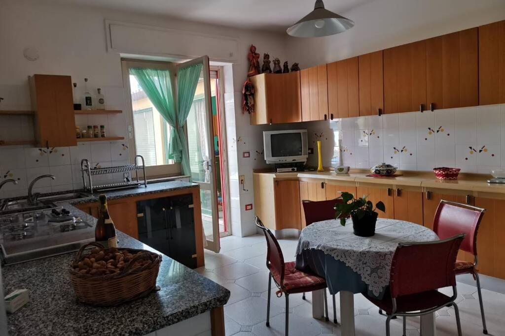 Da Agnese Holiday Home In Bosa Sardegna! Eksteriør bilde
