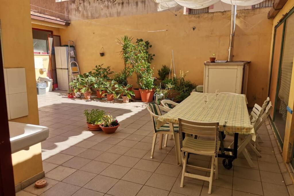 Da Agnese Holiday Home In Bosa Sardegna! Eksteriør bilde